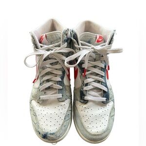 Woman’s Vintage Nike Dunk High "Washed Denim" sneakers (woman’s 9)